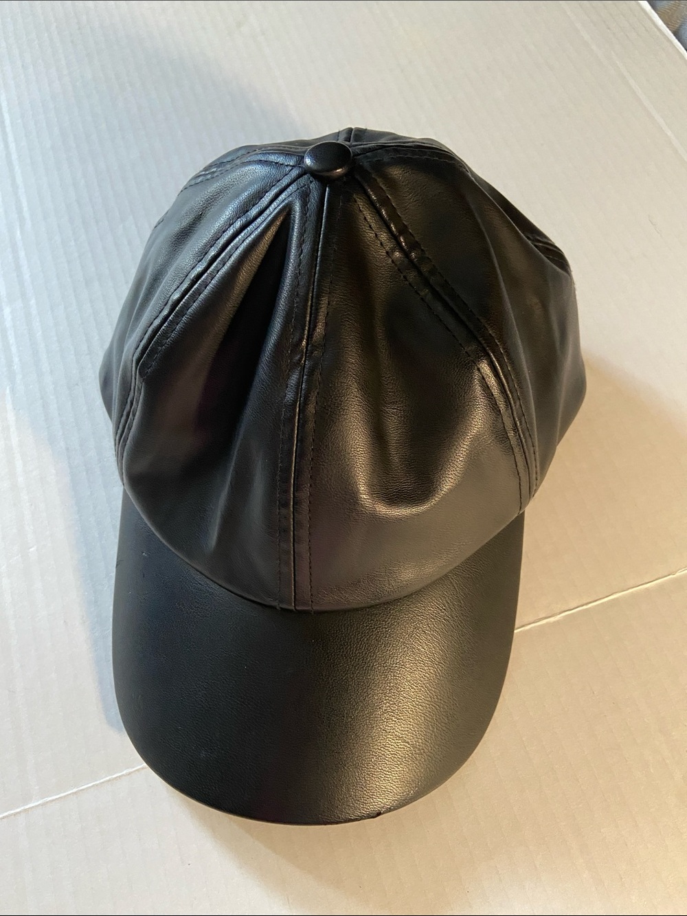 Aritzia Wilfred Free Faux Leather Ball Cap